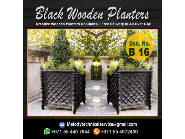 Garden Planters Dubai | Wooden Planters Manufacturer Dubai