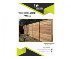 Wooden Slatted Fence Dubai | Horizontal Wooden Fences | Privacy Slatted Fence Uae.