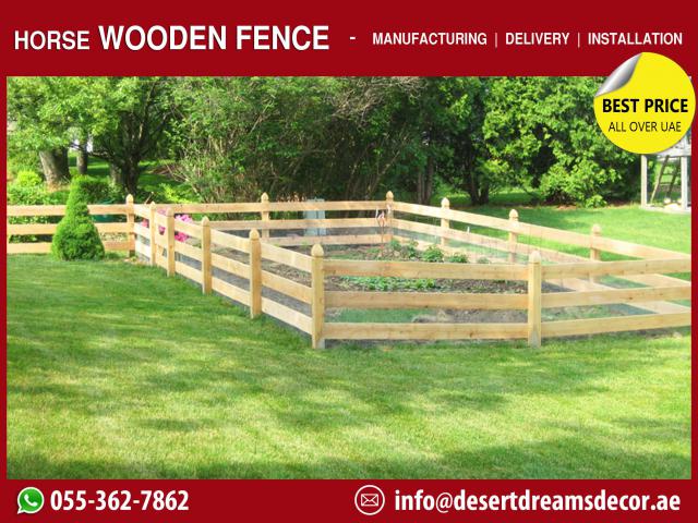 Free Standing Wooden Fence Supplier in Uae | Events Fence | Natural Wood Fence Uae.