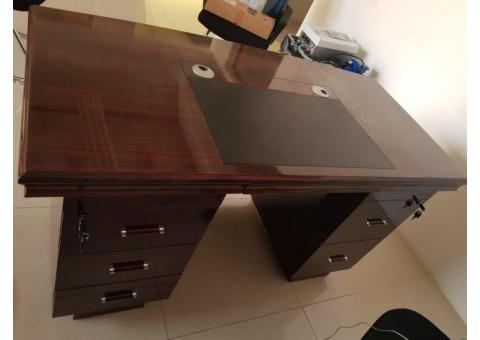0551867575 USED OFFICE SALOON FURNITURE BUYER