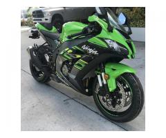 2019 Kawasaki ninja zx10r whatsapp +971564792011