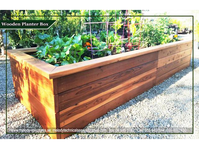 Wooden Planter Box Suppliers in Dubai | Privacy Planter Box | Planter in Garden Area