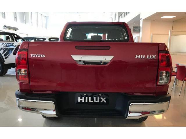 2019 Toyota Hilux Double Cab Revo 2.8L Diesel