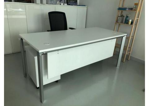 0509155715 WE BUYER USED OFFICE FURNITURE AND APPLINCESS