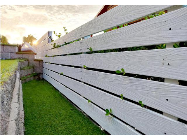 WPC Fence Manufacturer | Buy WPC Fence in Dubai