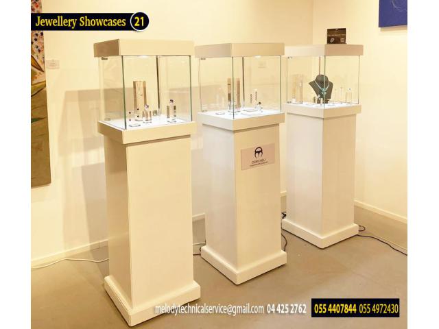 Jewelry showcases in Dubai | Jewelry Display for Events, Exhibition, Rent