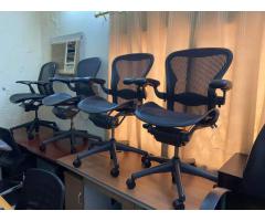 0509155715 USED OLD OFFICE FURNITURE BUYER BUYING