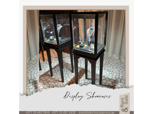 Luxury Jewelry Showcase in UAE | Jewelry Display Stand For Rent
