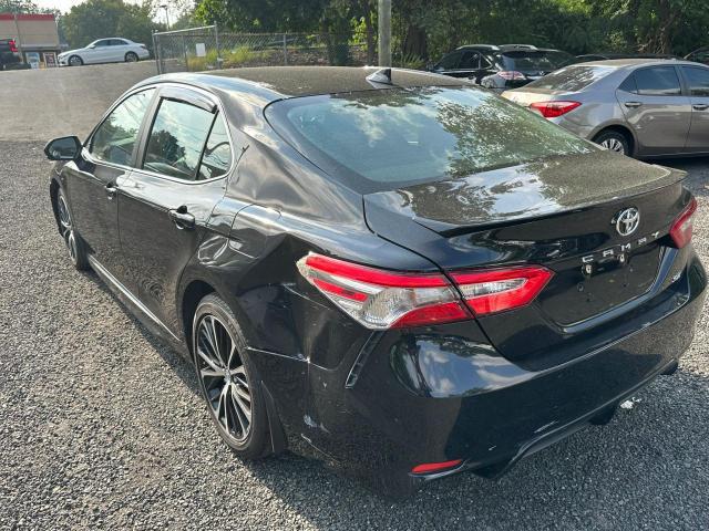 2019 Toyota Camry L whatsapp me (+971586703639)