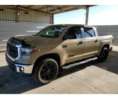 2020 Toyota Tundra Crewmax whatsapp me (+971586703639)