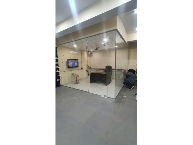 GLASS DOOR & GLASS PARTITION MAKER DUBAI : 055-7274240