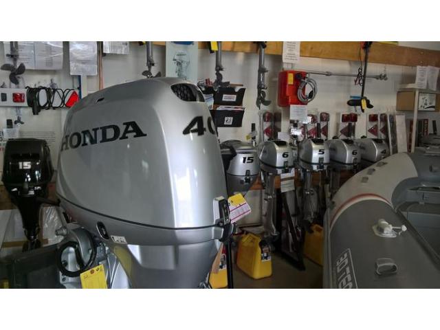 Selling New/Used Outboard Motor engine,Trailers,Minn Kota