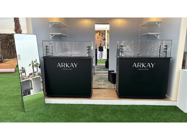 Luxury Jewelry Display Showcases for Rent – Perfect for Events & Exhibitions