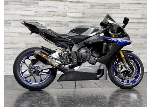 2017 Yamaha YZF R1M (+971561943867)