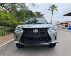 2020 Lexus LX 570 3-Row 4WD  whatsapp (+971586703639)