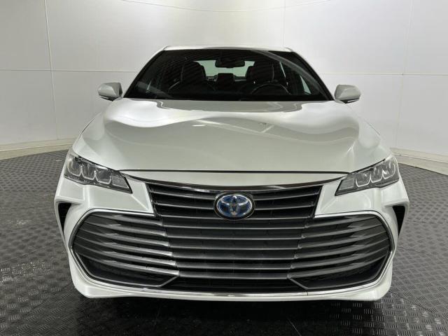 2021 Toyota Avalon Hybrid XLE FWD whatsapp +971586703639