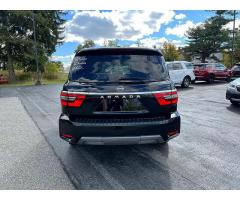 2022 Nissan Armada SV B