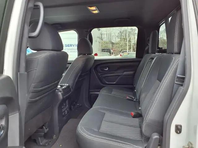 2019 Nissan Titan SV