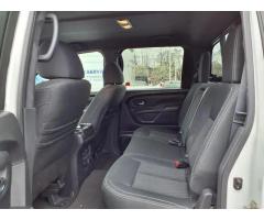 2019 Nissan Titan SV