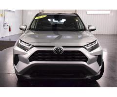BUY CLEAN USED 2022 Toyota RAV4 XLE Full Option