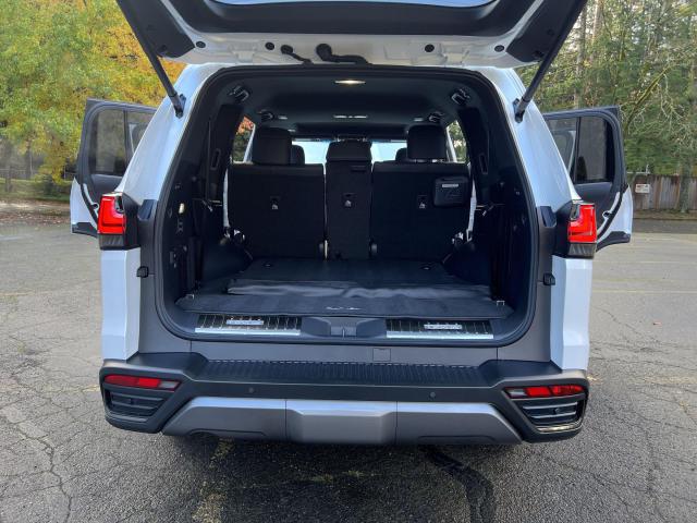 Fairly Used 2022 Lexus LX 600 Premium