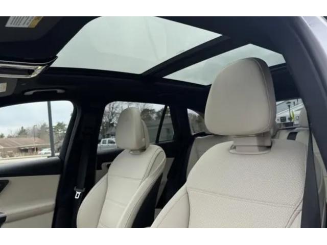 2023 Mercedes-Benz GLC 300 4MATIC