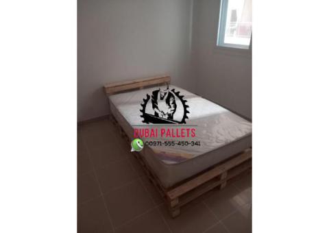 Wooden pallets 0555450341