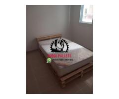 Wooden pallets 0555450341