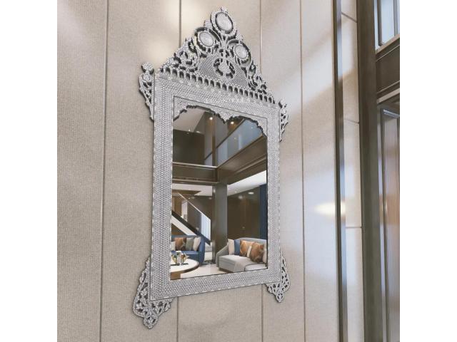Beehive Syrian Mirror: A Luxury Full-Length Mirror with Antique Craftsmanship