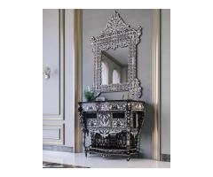 Almas Console Table