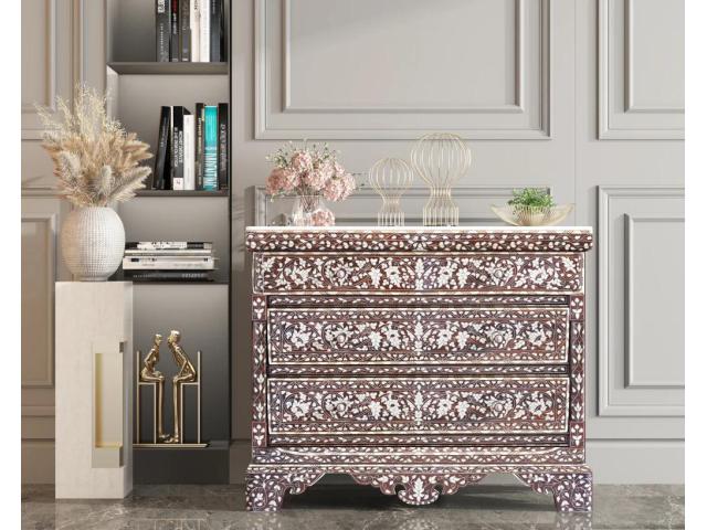 Zina Chest of Drawers