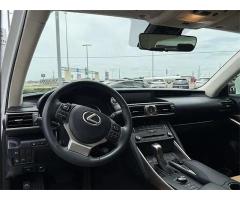 2019 Lexus IS 300 / 2