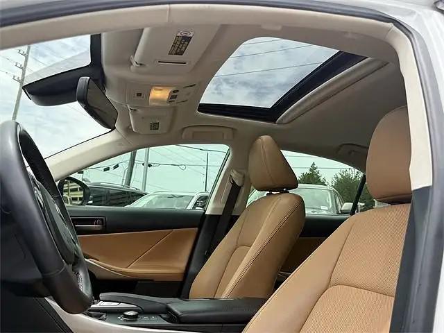 2019 Lexus IS 300