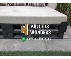 wooden pallet 0555450341