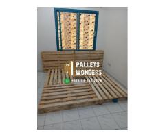 wooden pallet 0555450341