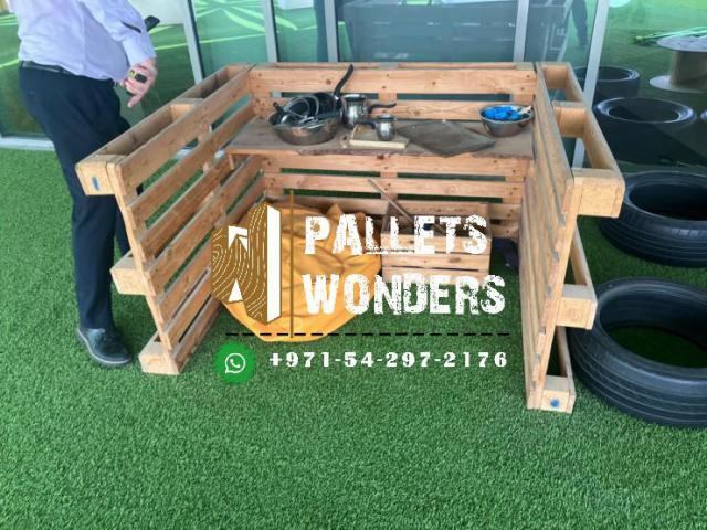 wooden pallet 0555450341