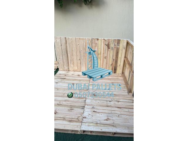 wooden pallet 0555450341