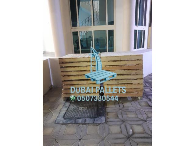 wooden pallet 0555450341