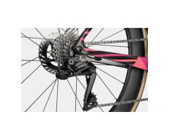 2025 Cannondale SuperSix EVO LAB71 Team Road Bike
