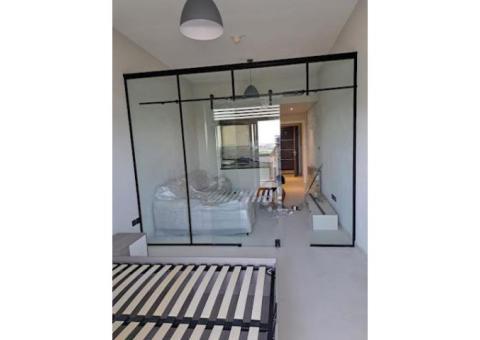 DEMOLITION GLASS PARTITION/ GYPSUM PARTITION FIT OUT 052-1190882