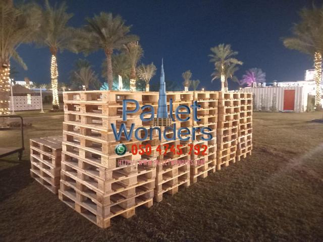 wooden pallet 0555450341