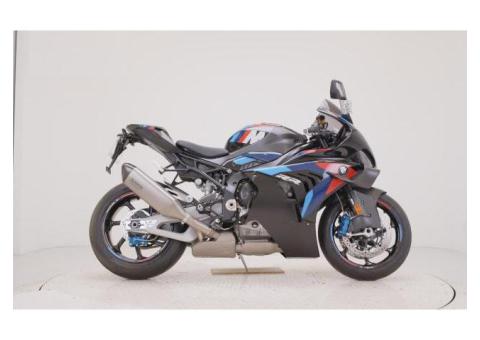 2025 BMW M1000RR for sale with 130 km, whats app +46727895051
