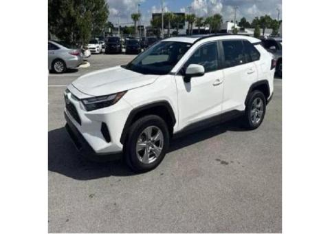 Toyota RAV4 2022 xle Full Options