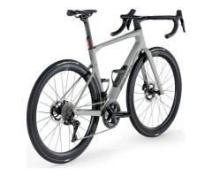 2026 BMC Roadmachine 01 TWO (GUN2BIKESHOP)