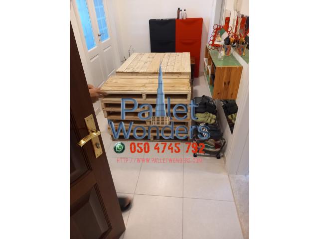 0504745792 pallets wooden