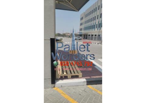 0507330544 pallets wooden