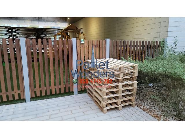 0507330544 pallets wooden