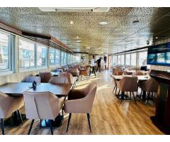Cruise Dinner Abu Dhabi - Seeking luxury, authentic culture, or romantic intimacy