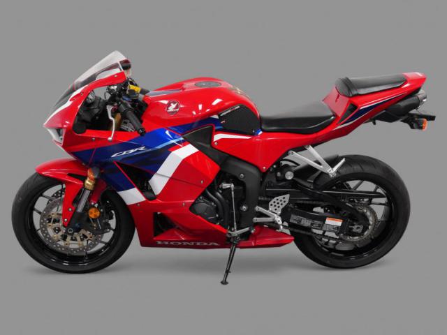 2021 HONDA CBR600RR ‪+971 523008603‬