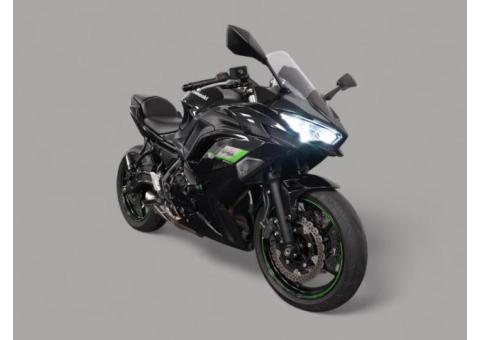 2025 Kawasaki Ninja 650 